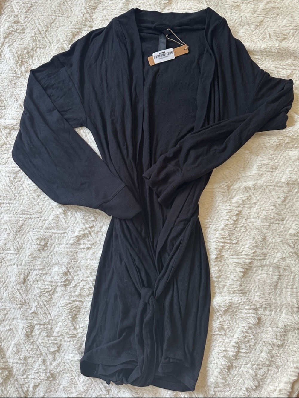 SKIMS Soft Lounge Short Robe — Onyx Black Ribbed